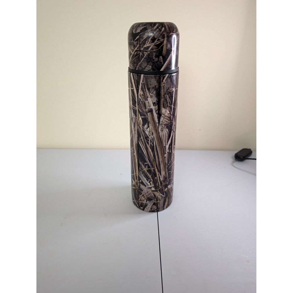 Stainless Steel Insulated Vacuum Flask Twist Lid  Camo Hunting 25 fl oz New
